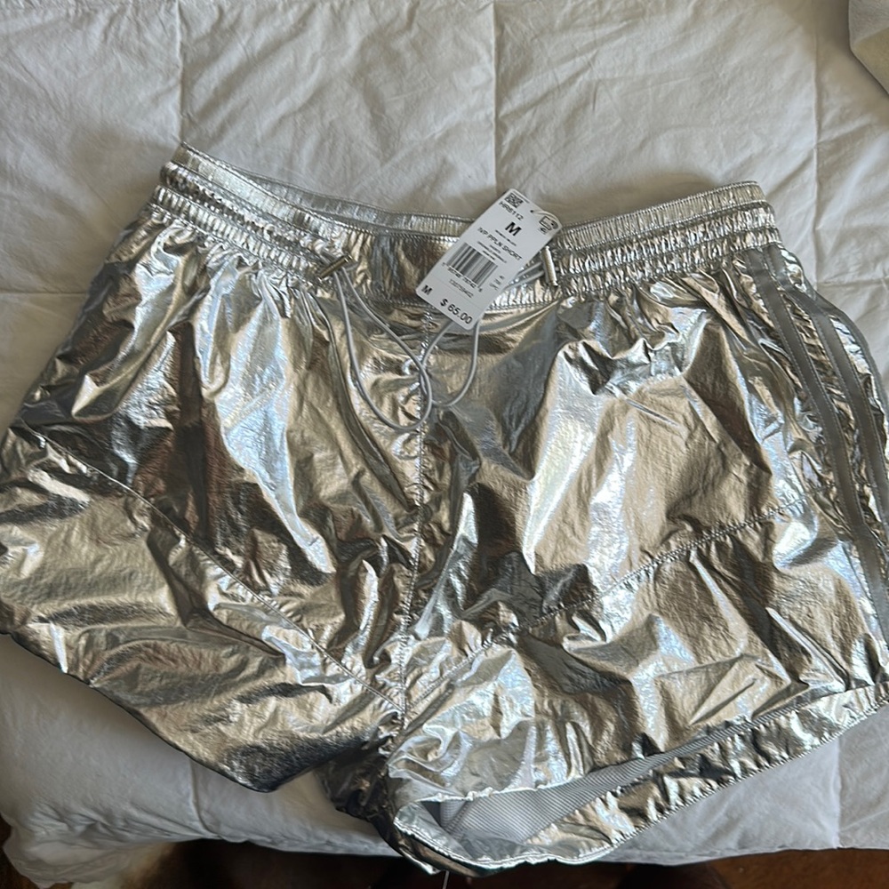 adidas x ivy park ivytopia silver shorts NWT size medium